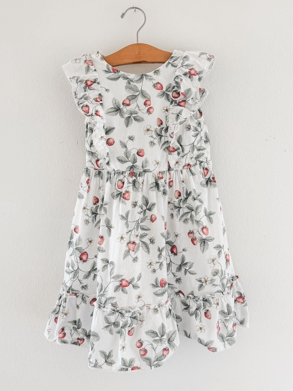 Newbie limited edition strawberry print dress size 7-8 years